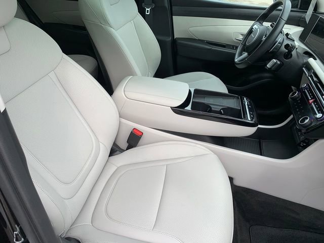 Certified 2025 Hyundai Tucson SEL AWD/4WD image 10