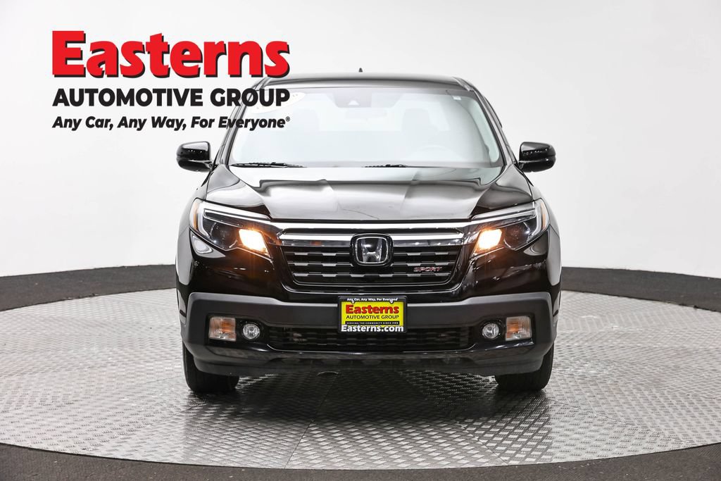 Used 2020 Honda Ridgeline Sport image 2