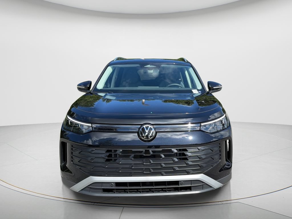 New 2026 Volkswagen Tiguan SE AWD/4WD image 2