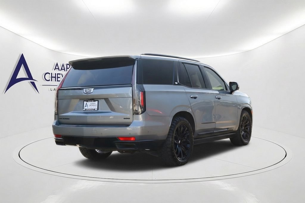 Used 2021 Cadillac Escalade Sport w/ Driver Assist Tech Package AWD/4WD image 4