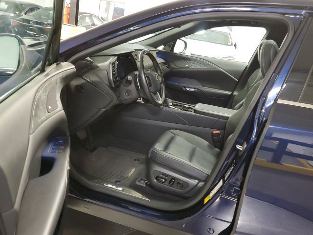 Used 2026 Lexus RX 450h AWD w/ Convenience Package image 13