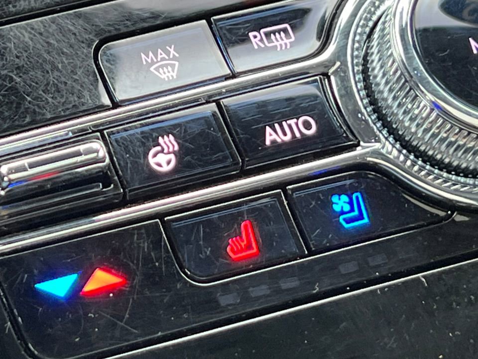 Used 2022 Lincoln Corsair AWD w/ Premium Package image 26