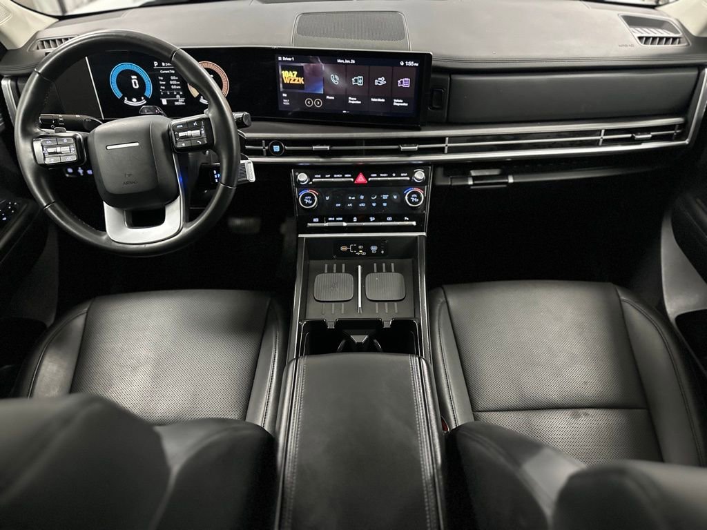 Used 2025 Hyundai Santa Fe SEL image 3