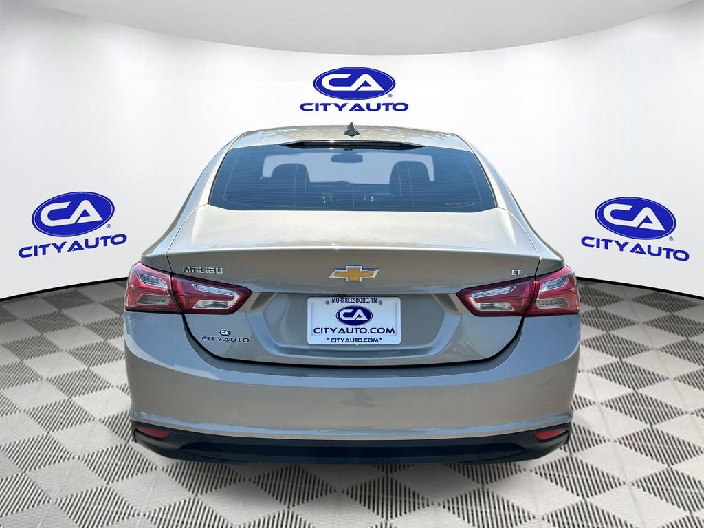 Used 2022 Chevrolet Malibu LT FWD image 5