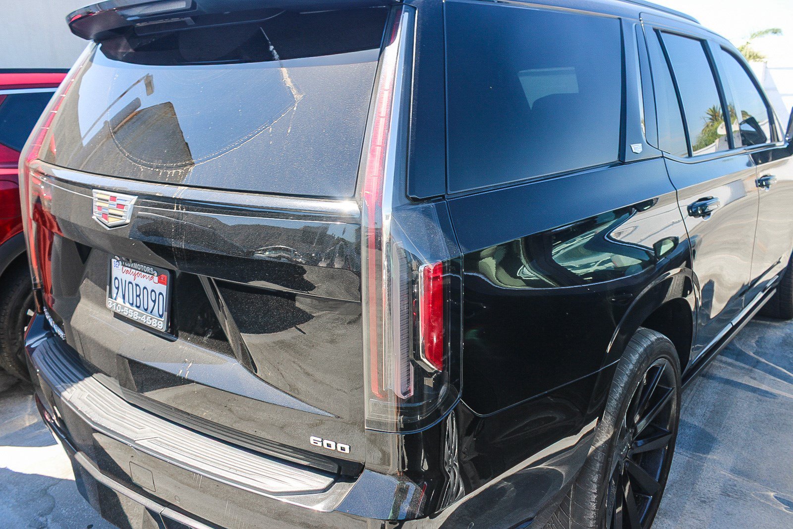 Used 2021 Cadillac Escalade Sport w/ Driver Assist Tech Package AWD/4WD image 14