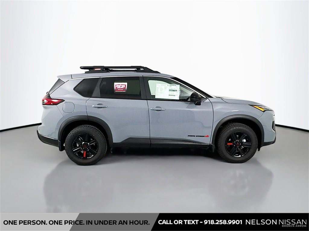 New 2026 Nissan Rogue SV image 4