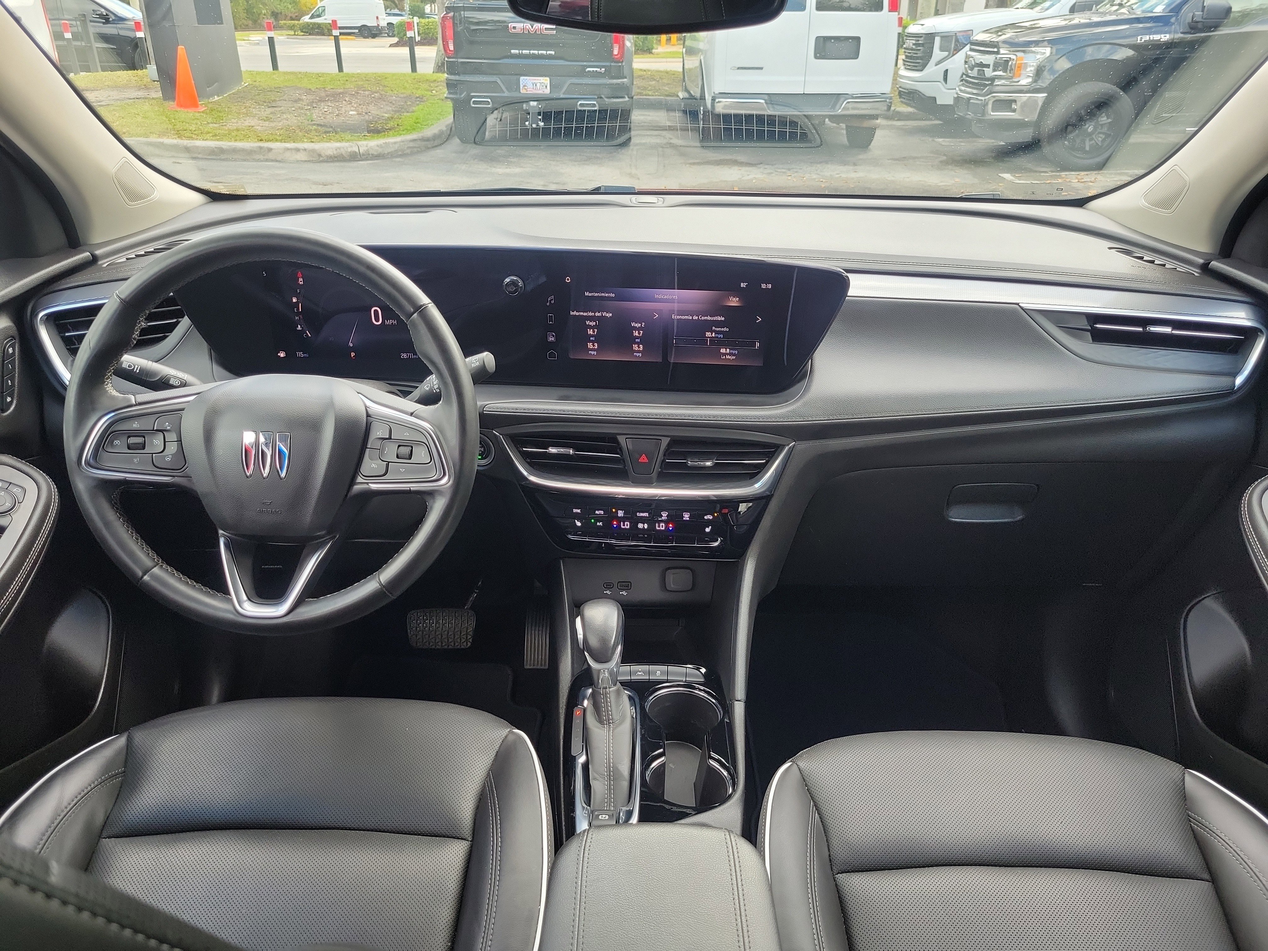 Used 2024 Buick Encore GX Avenir image 18