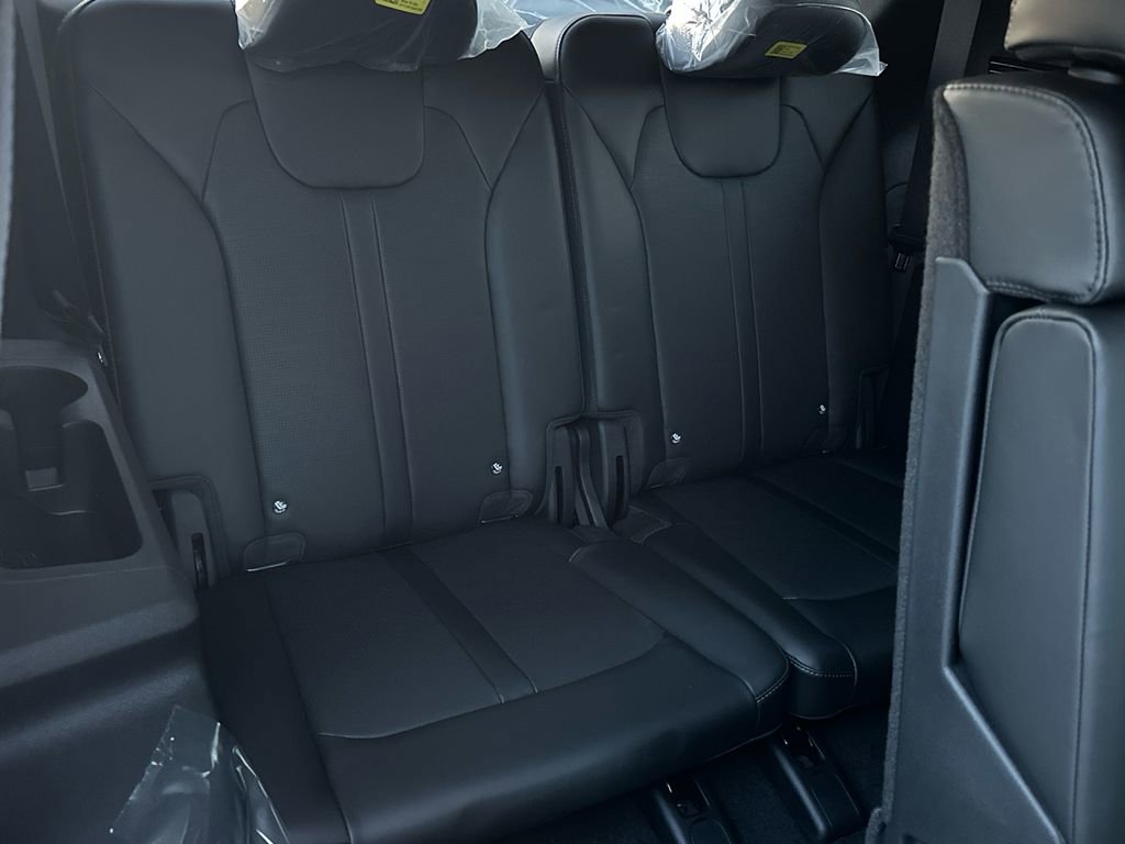 New 2026 Kia Sorento EX FWD image 16
