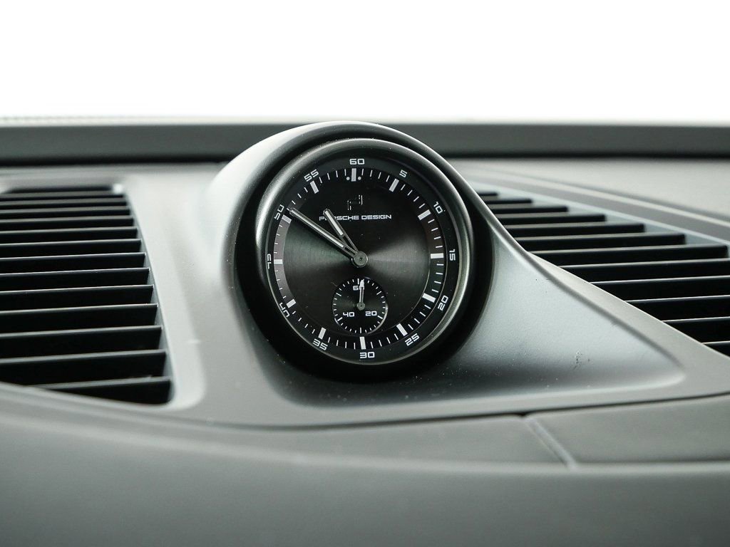 Used 2025 Porsche Macan Turbo Electric image 14