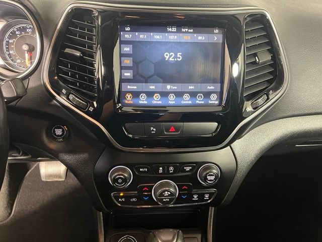 Certified 2020 Jeep Cherokee Limited AWD/4WD image 25