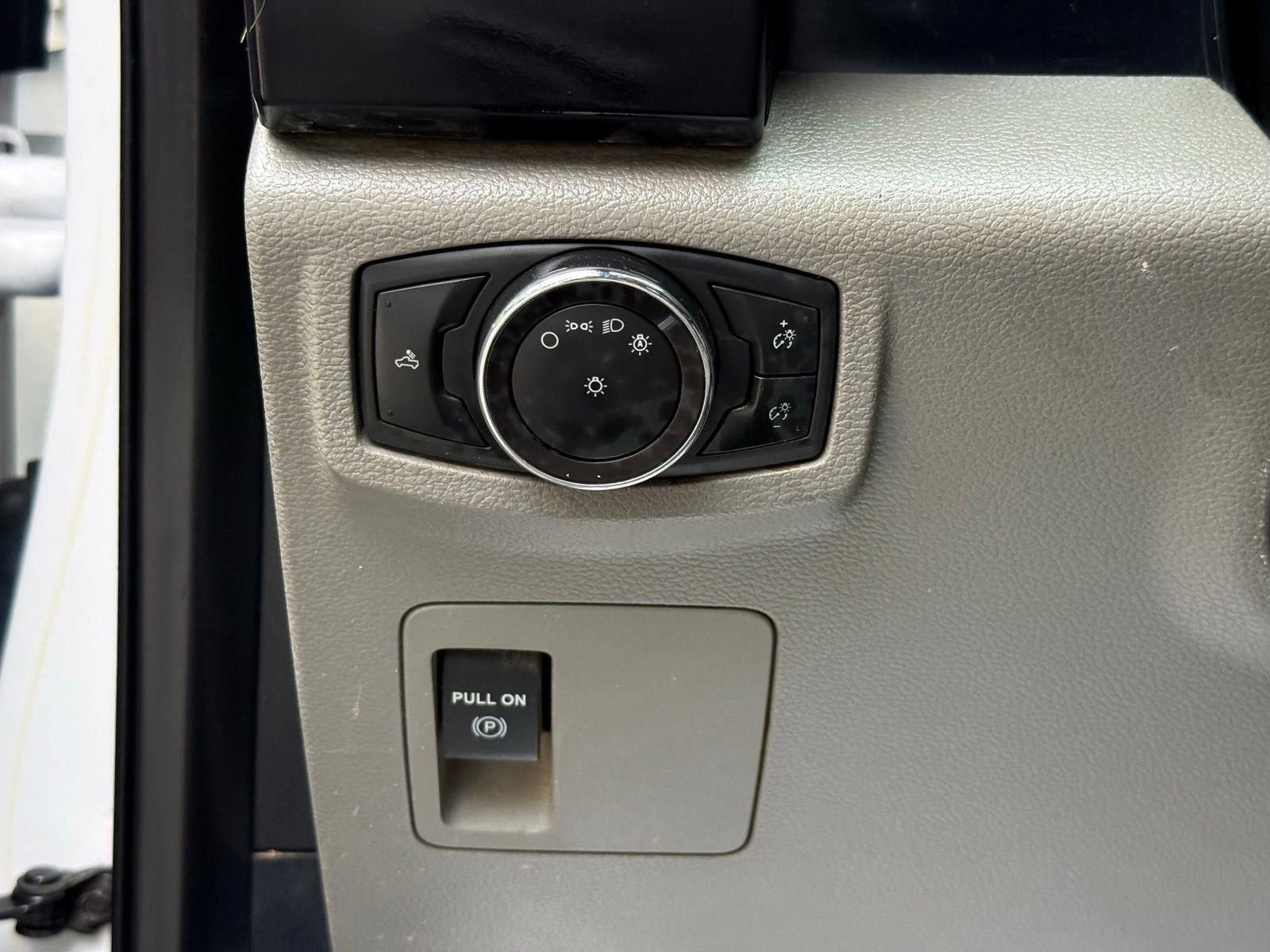 Used 2017 Ford F150 XL w/ Equipment Group 101A Mid RWD image 23