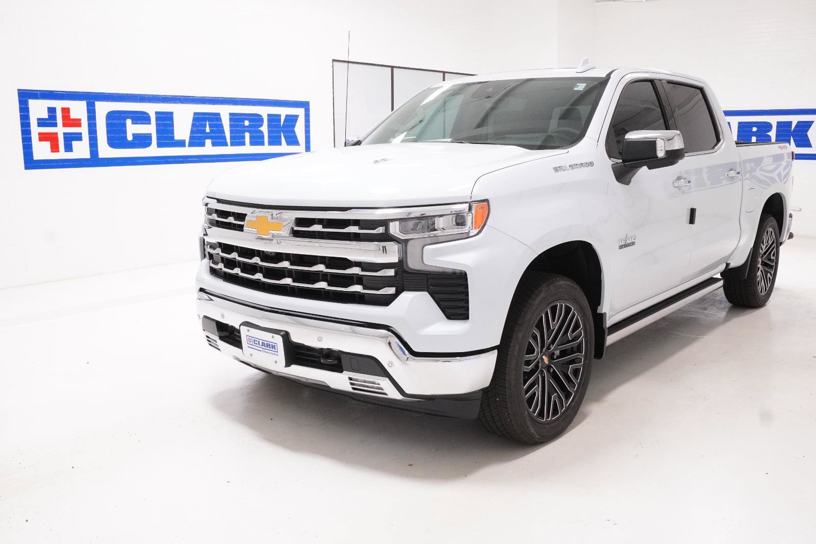 New 2026 Chevrolet Silverado 1500 LTZ w/ LTZ Premium Texas Edition