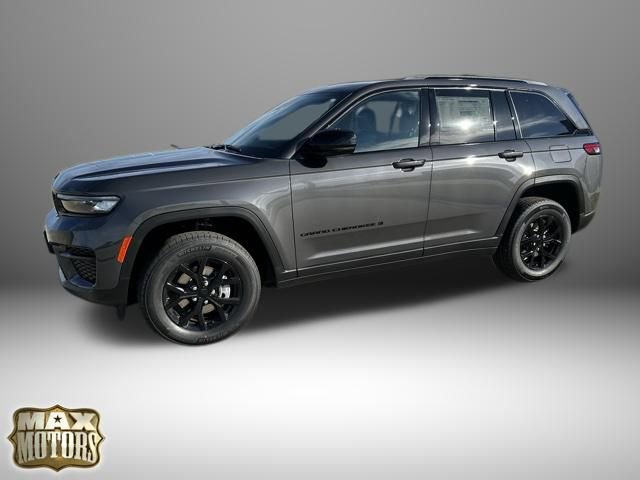 New 2025 Jeep Grand Cherokee Altitude image 2