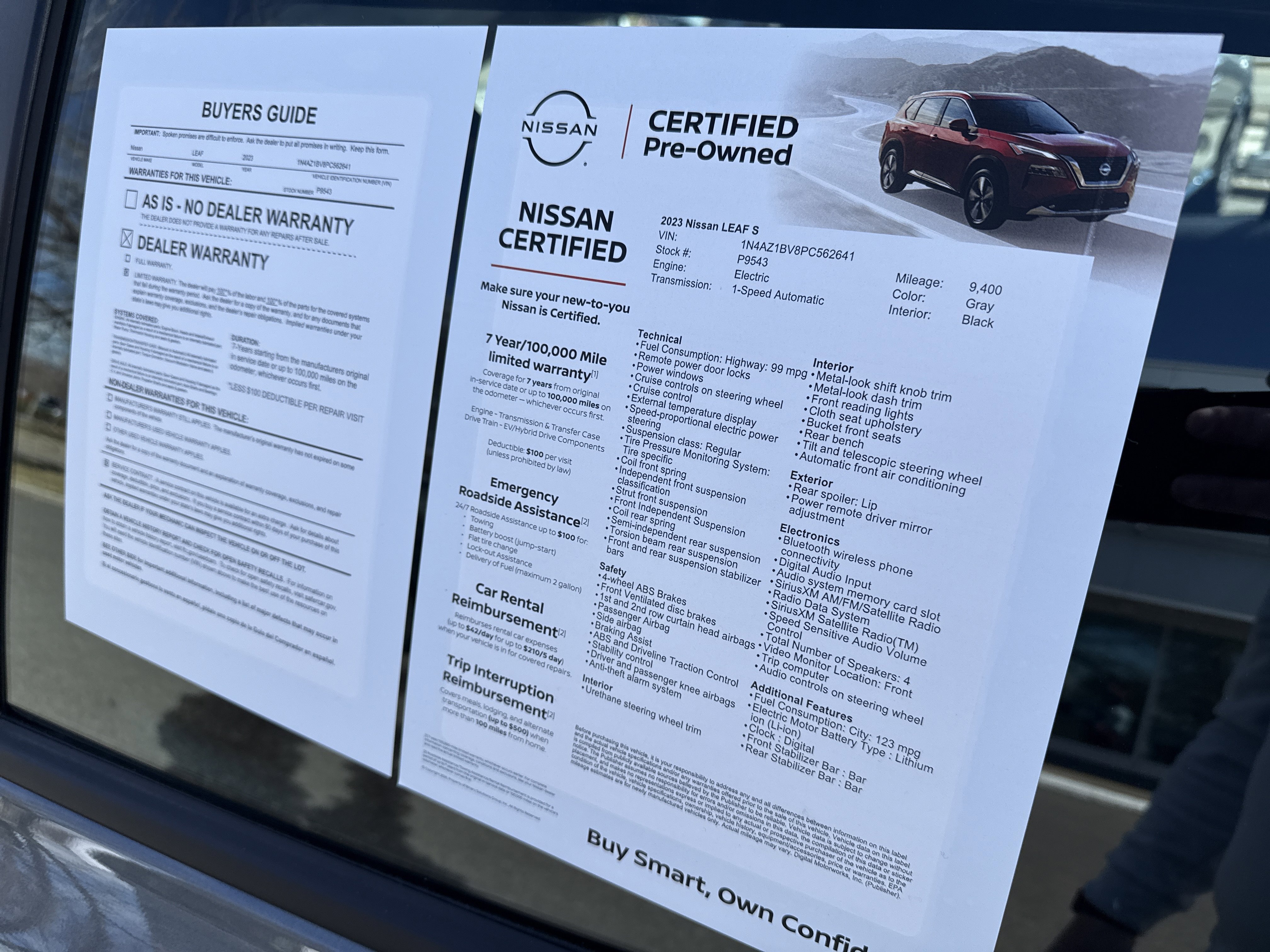 Certified 2023 Nissan Leaf S image 12