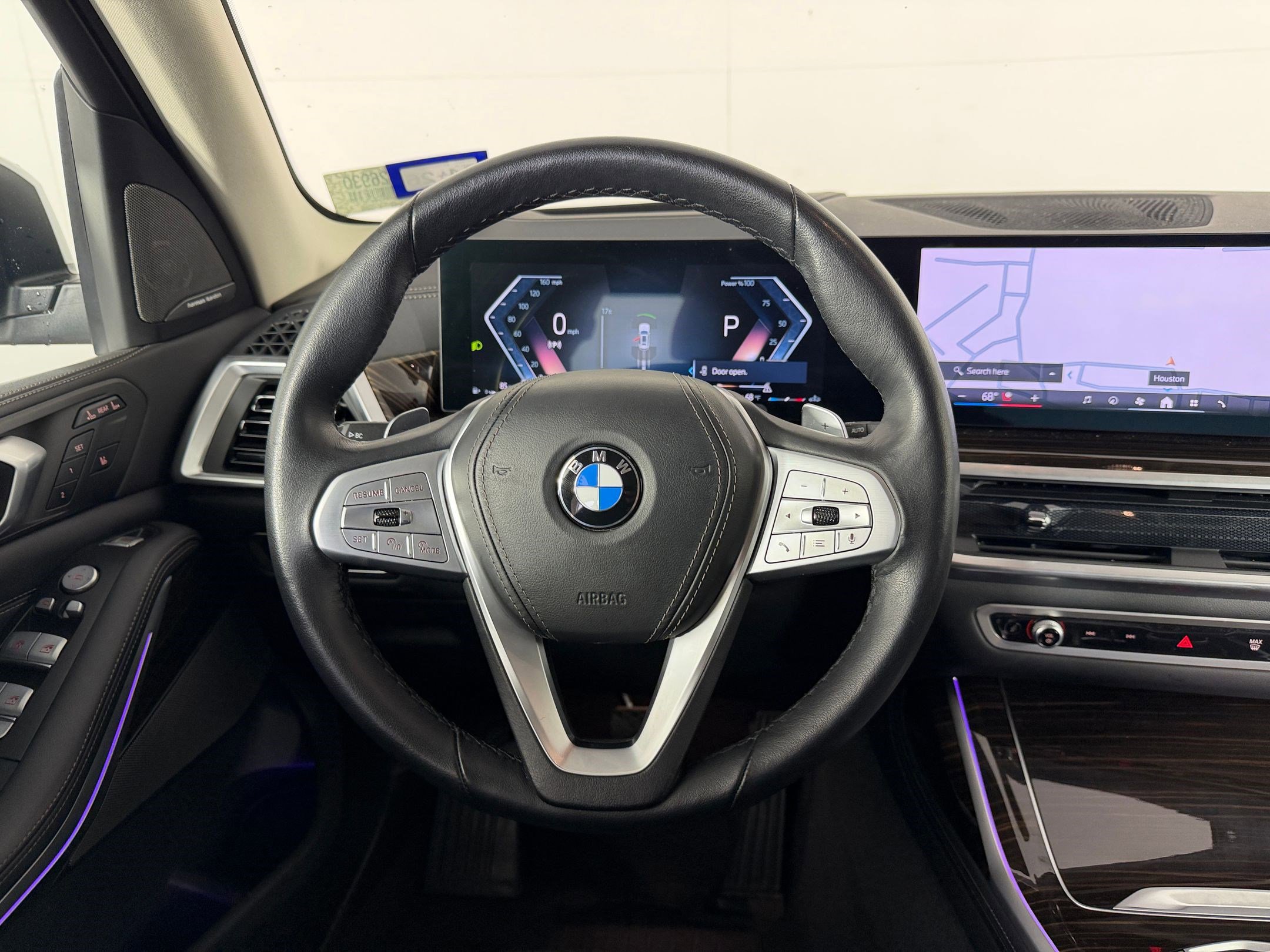 Used 2024 BMW X7 xDrive40i w/ Premium Package image 15