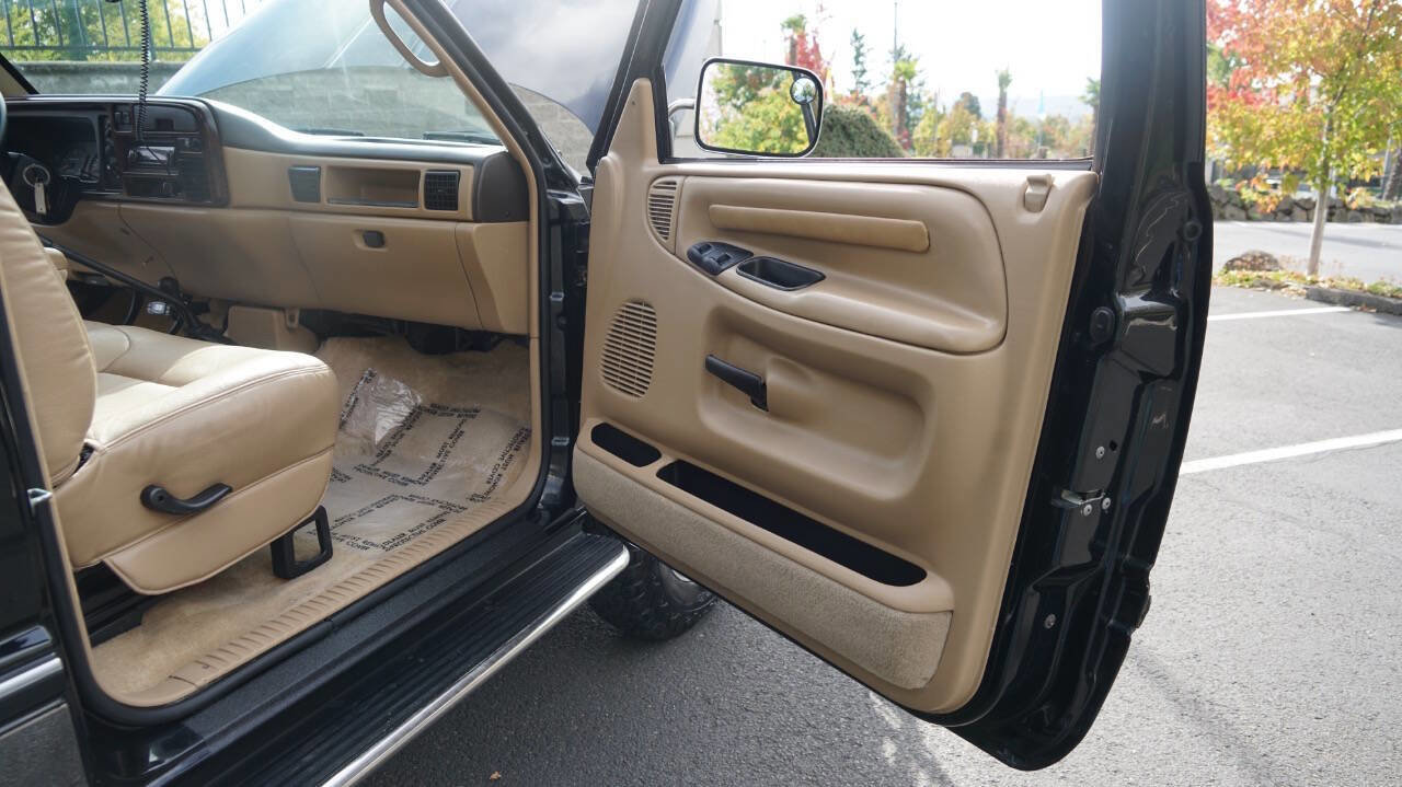 Used 1997 Dodge Ram 3500 Truck 4x4 Club Cab image 81
