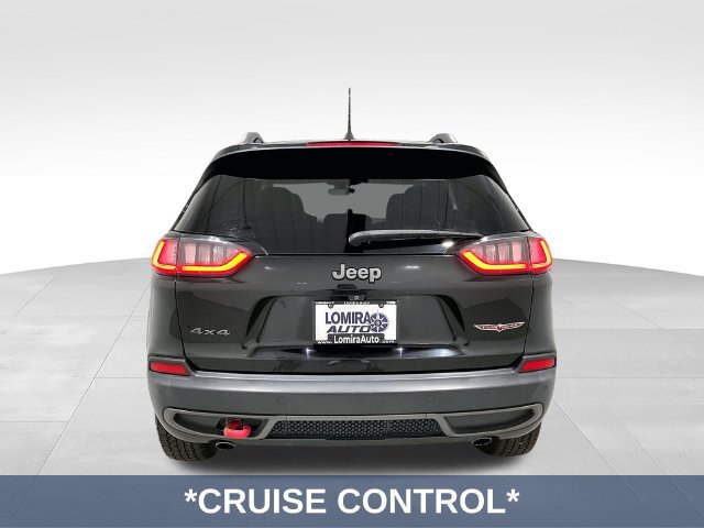 Used 2019 Jeep Cherokee Trailhawk w/ Comfort & Convenience Group AWD/4WD image 9