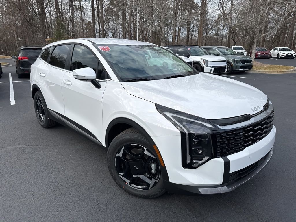 New 2026 Kia Sportage EX image 1