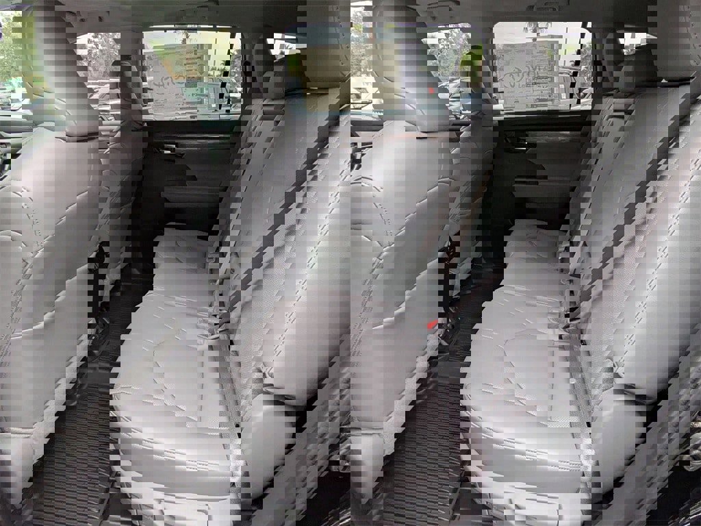 New 2026 Toyota Highlander Limited image 15