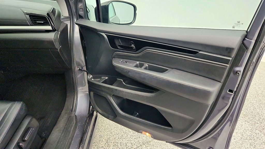 Used 2023 Honda Odyssey Touring image 29