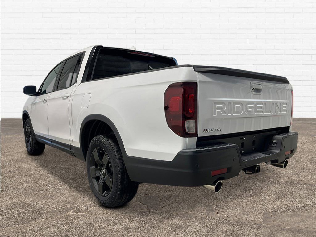 New 2026 Honda Ridgeline Black Edition image 4