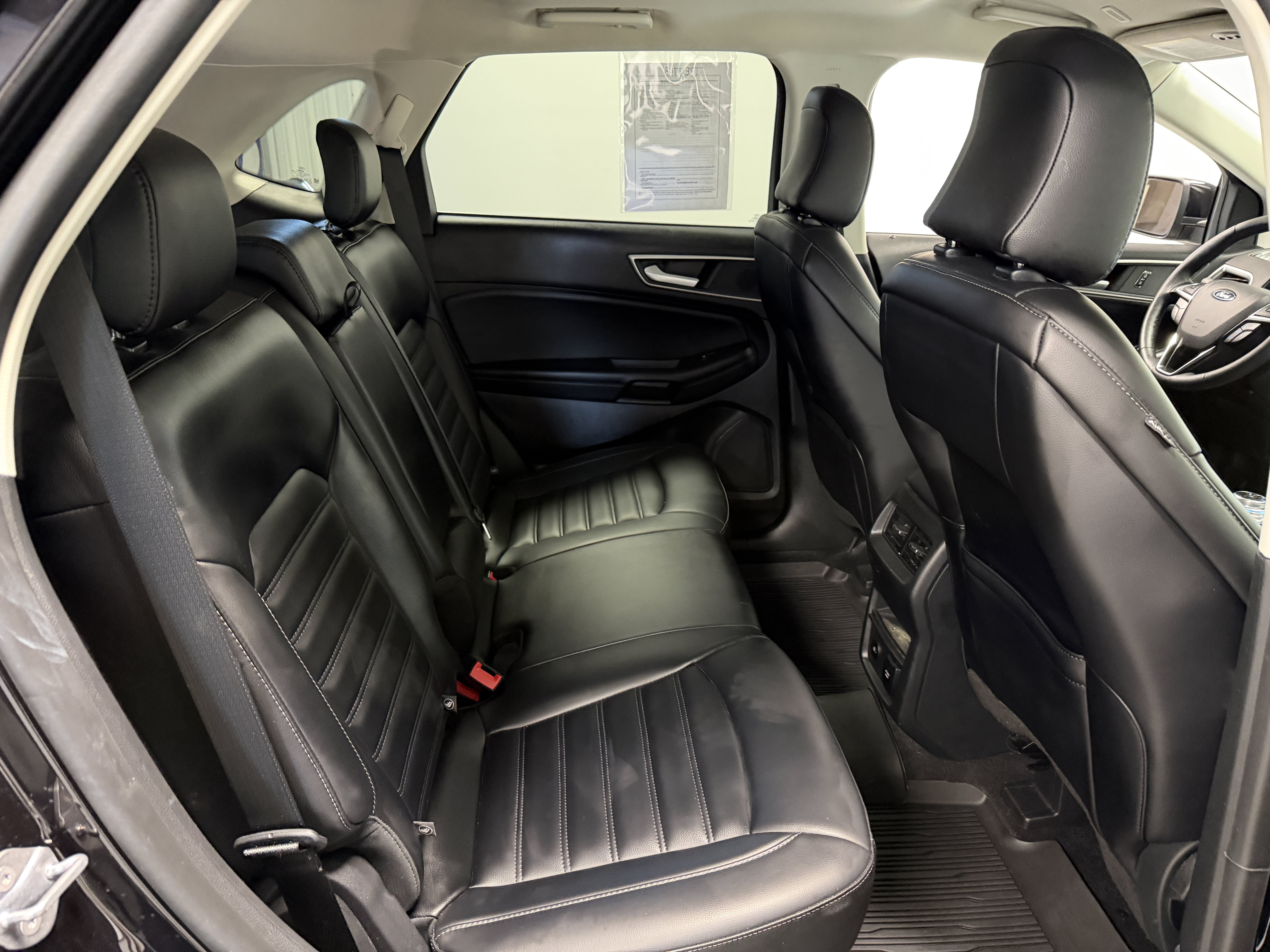 Used 2024 Ford Edge SEL w/ Convenience Package AWD/4WD image 20