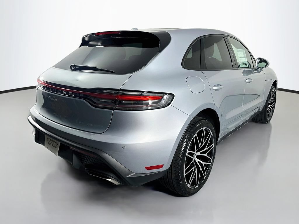 New 2026 Porsche Macan AWD/4WD image 9