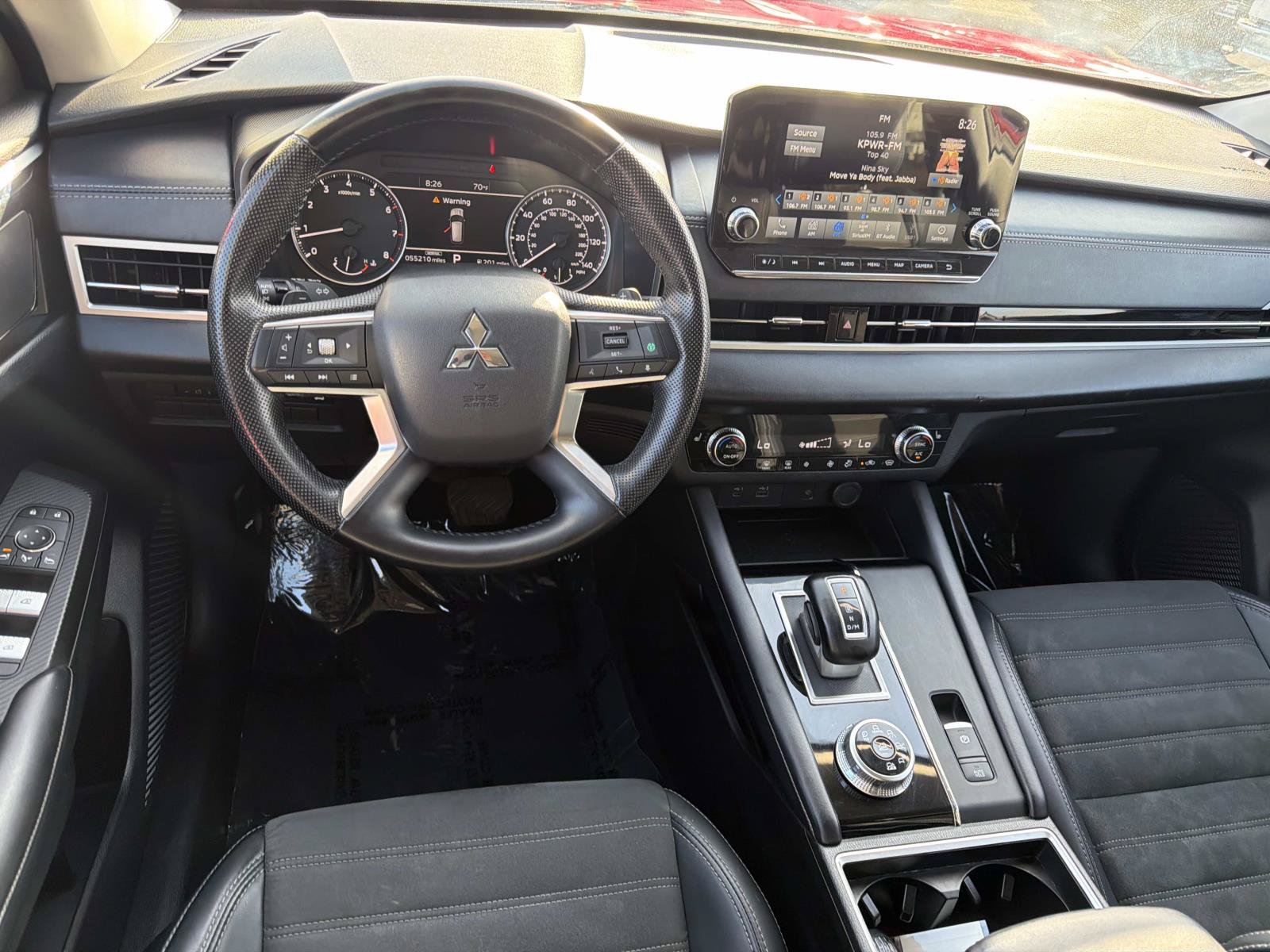 Used 2024 Mitsubishi Outlander AWD image 7