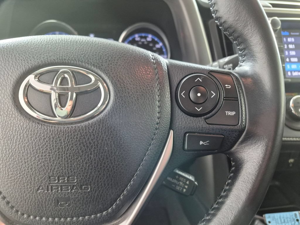 Used 2016 Toyota RAV4 Limited w/ Advanced Technology Package FWD image 15