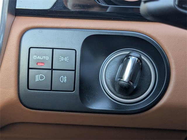 Used 2022 Porsche Cayenne S image 33