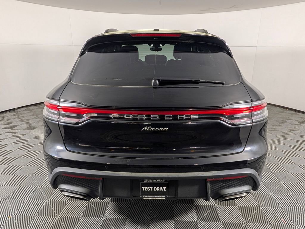 New 2026 Porsche Macan image 6