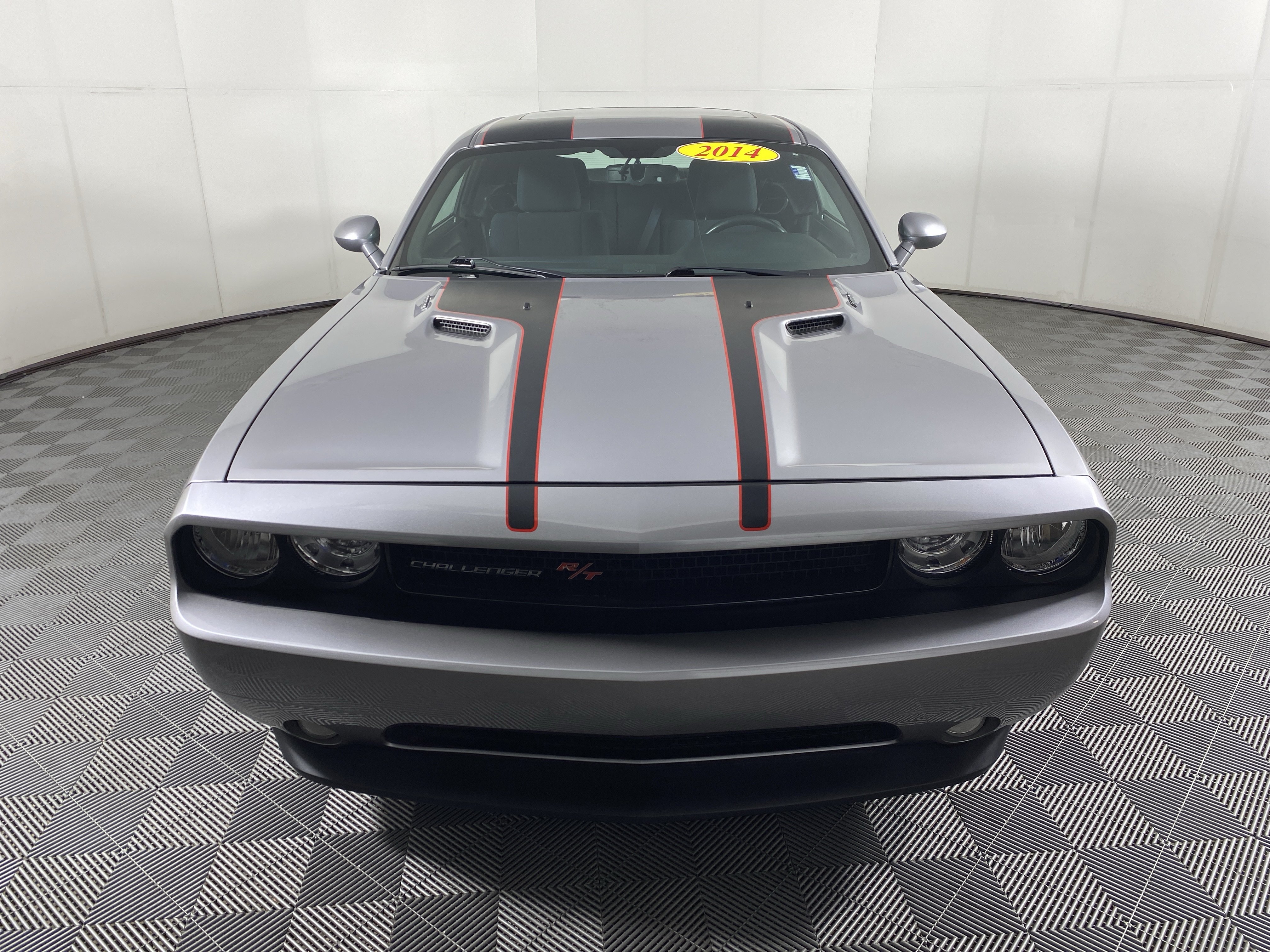 Used 2014 Dodge Challenger R/T w/ Blacktop Package RWD image 11