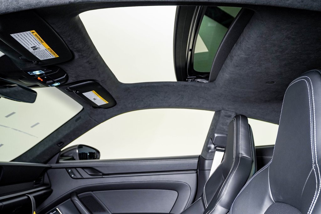 New 2026 Porsche 911 Carrera 4 GTS image 18