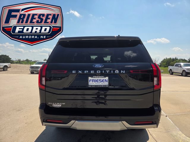 Used 2025 Ford Expedition Platinum w/ Driver's Package AWD/4WD image 6