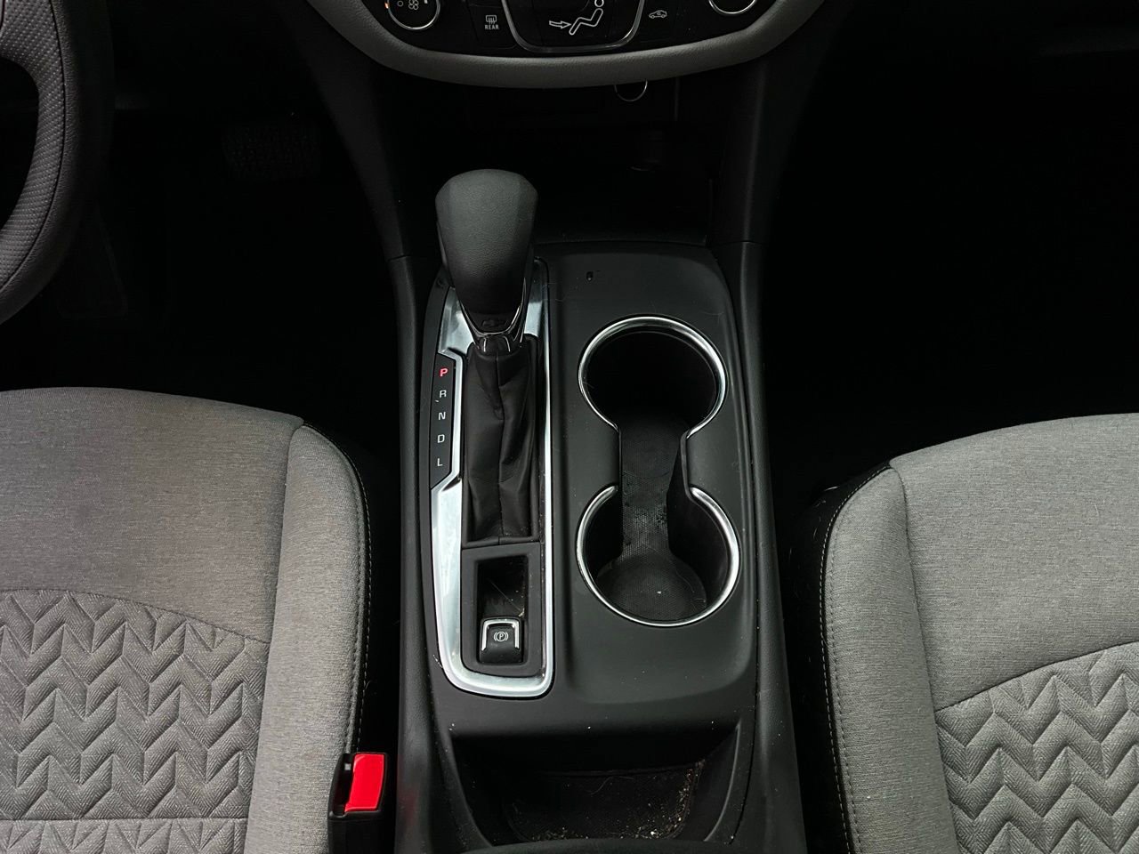 Used 2024 Chevrolet Equinox LS w/ Driver Confidence II Package image 14