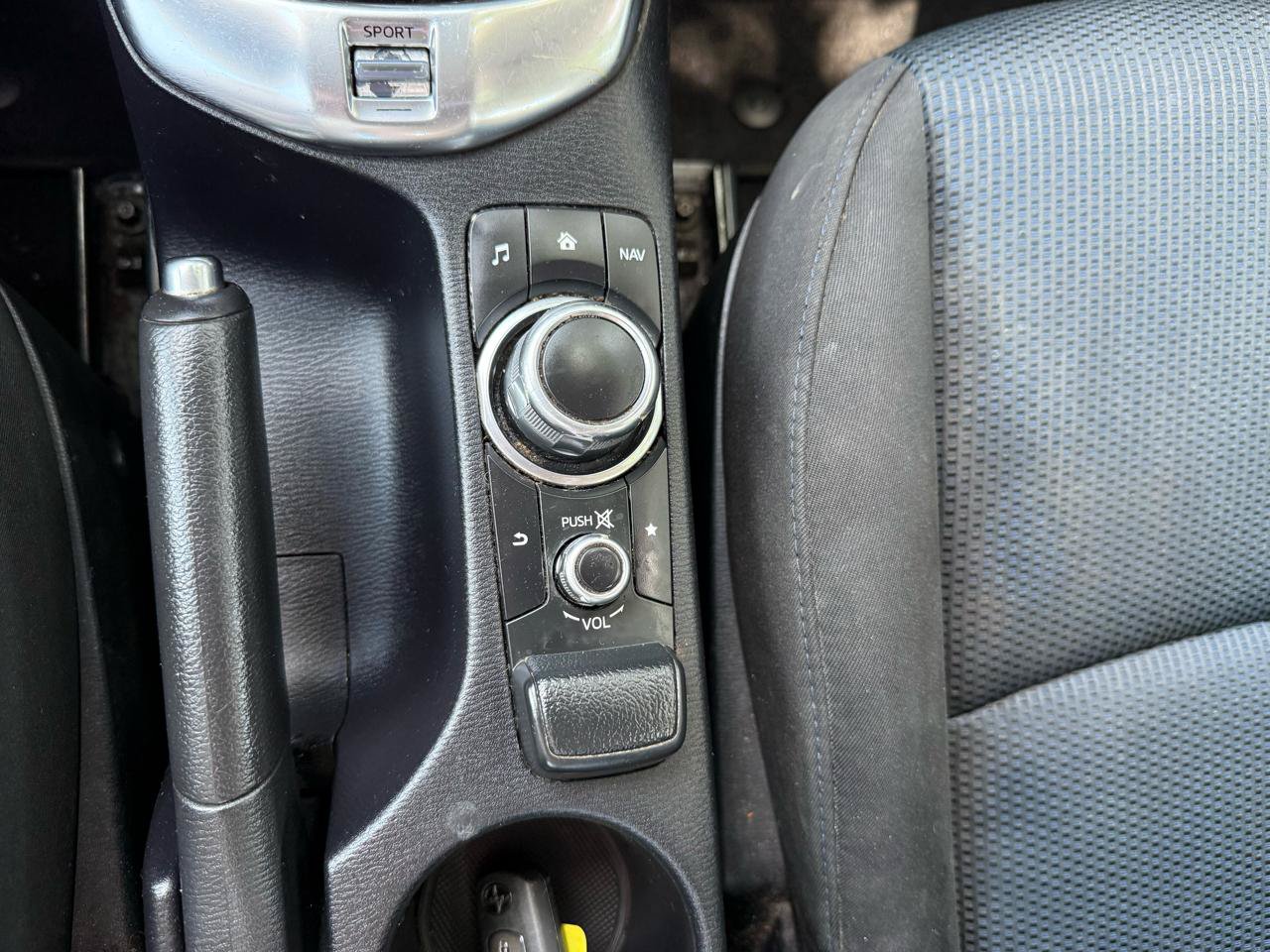 Used 2017 Toyota Yaris iA FWD image 31