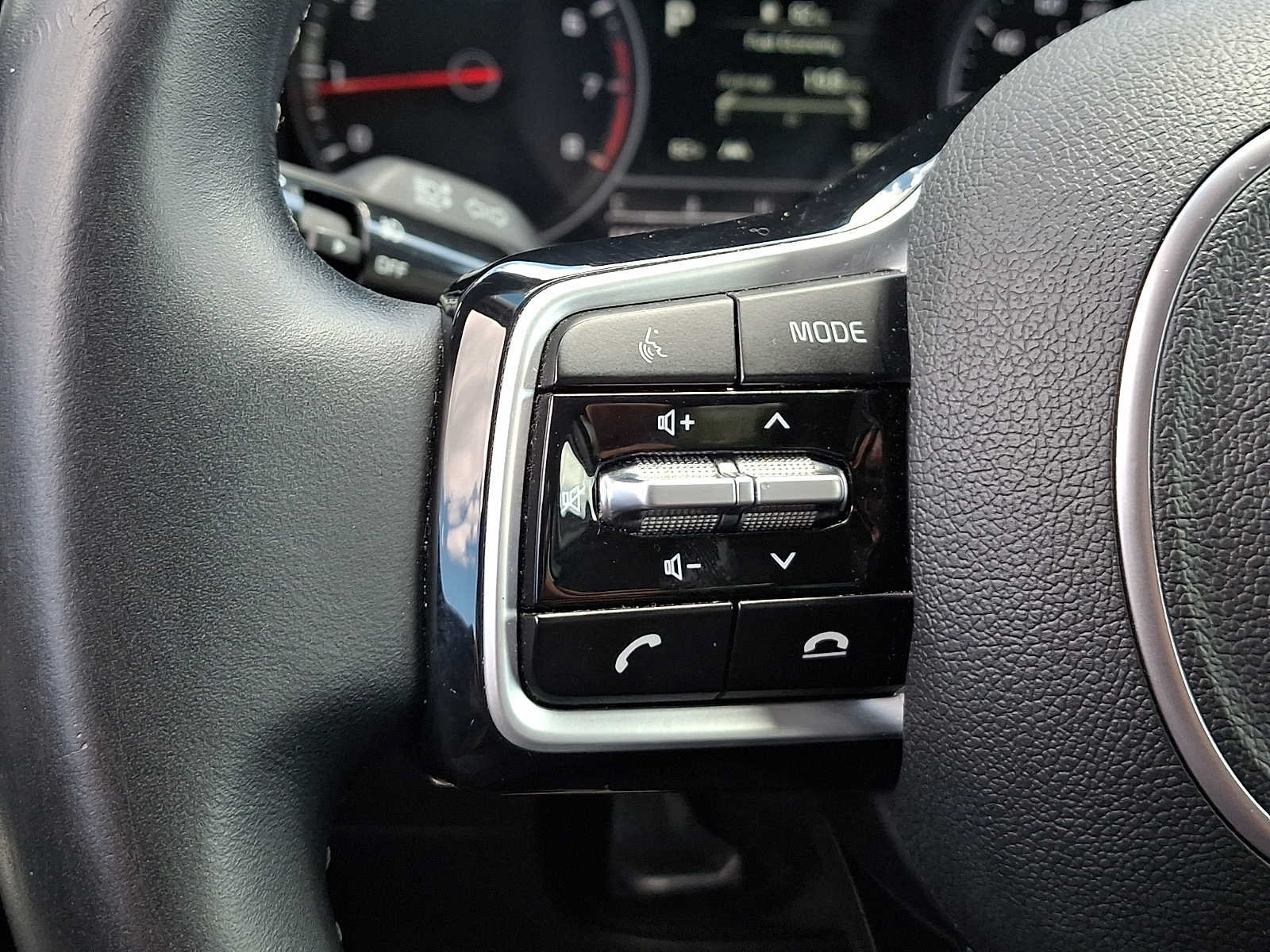 Used 2022 Kia Sorento SX AWD/4WD image 22