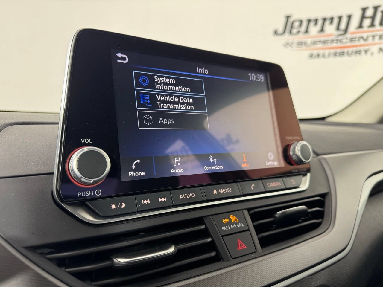 Used 2025 Nissan Altima 2.5 SR AWD/4WD image 21