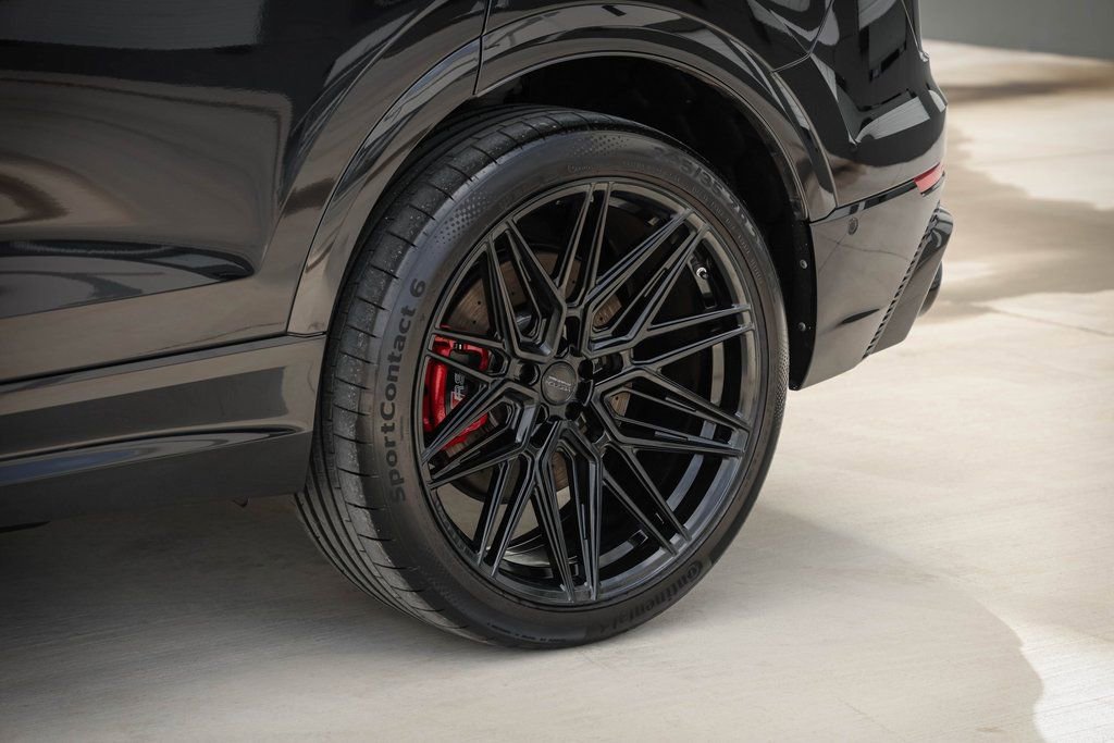 Used 2021 Audi RS Q8 image 23