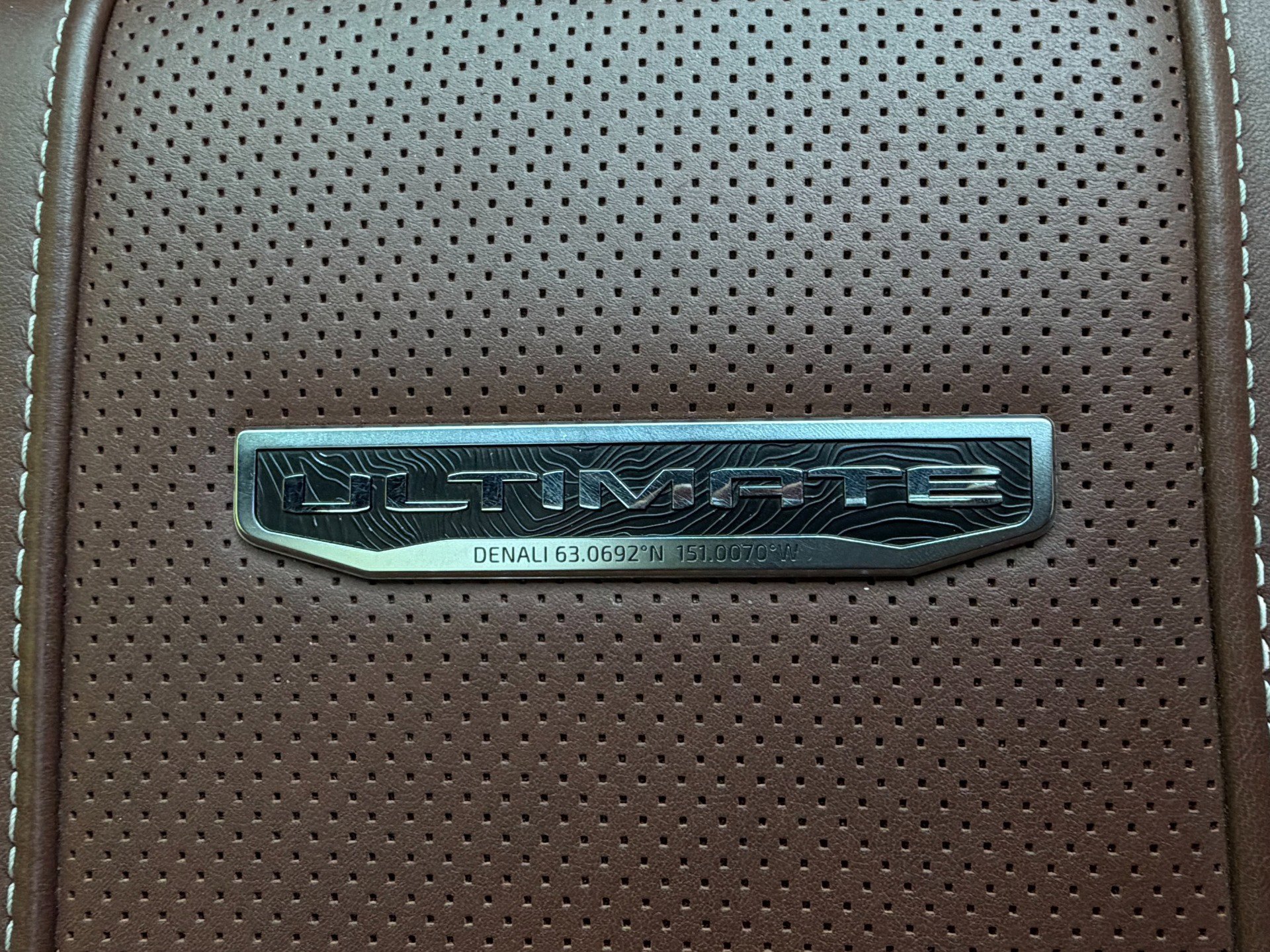 Used 2024 GMC Sierra 3500 Denali Ultimate AWD/4WD image 43