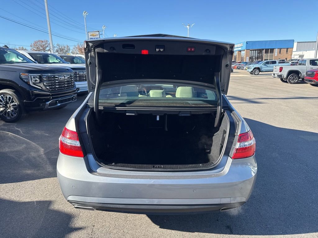 Used 2012 Mercedes-Benz E 350 4MATIC Sedan image 38