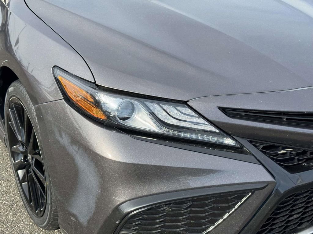 Used 2023 Toyota Camry XSE image 10
