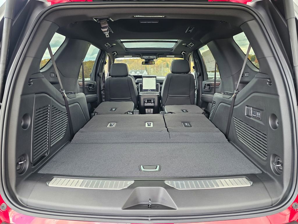 New 2026 GMC Yukon Denali w/ Sun & Power Step Package image 42