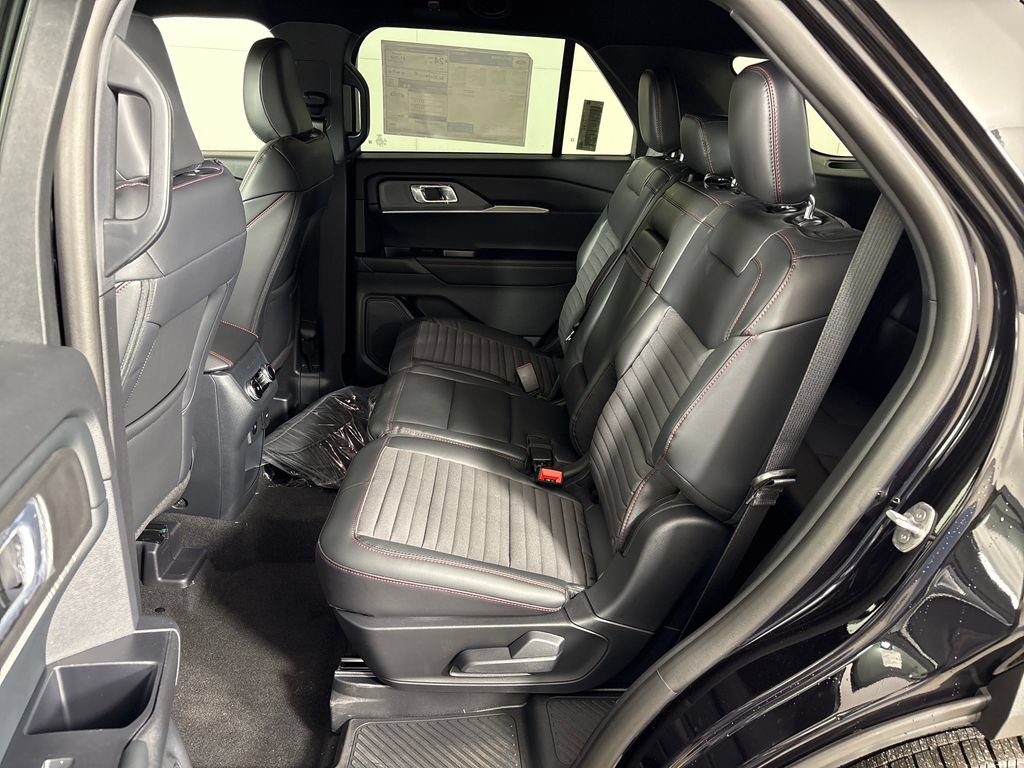 New 2026 Ford Explorer ST-Line RWD image 31