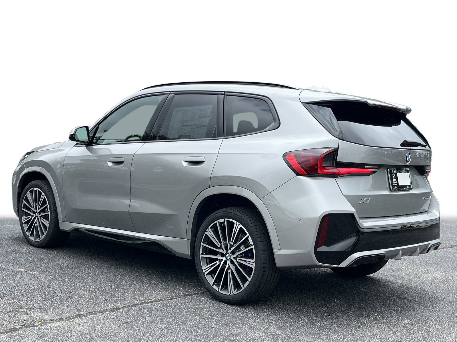 New 2025 BMW X1 xDrive28i w/ M Sport Package image 24