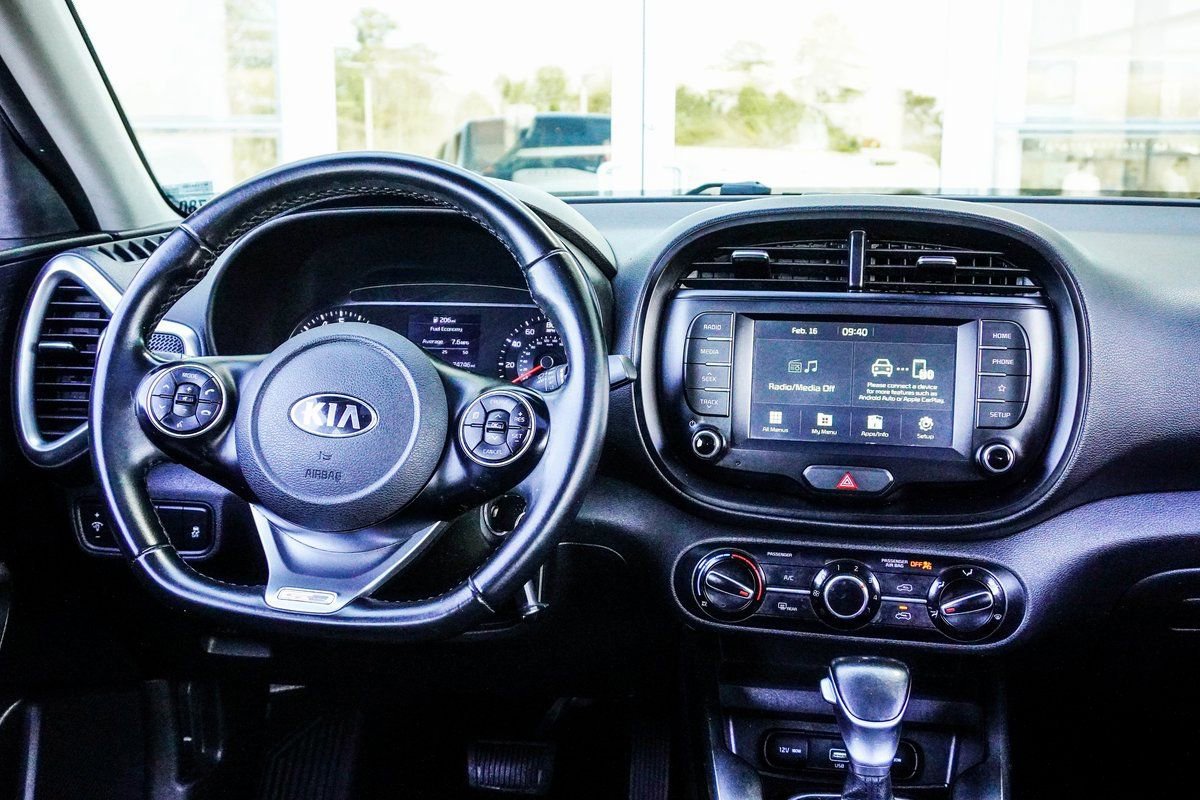 Used 2021 Kia Soul GT-Line FWD image 15