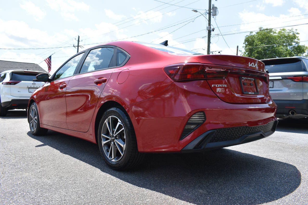 Used 2023 Kia Forte LXS FWD image 31