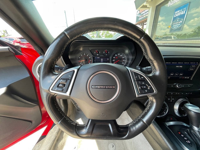 Used 2020 Chevrolet Camaro LT image 18