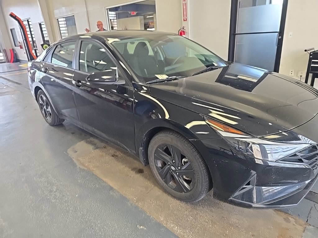 Used 2023 Hyundai Elantra SEL
