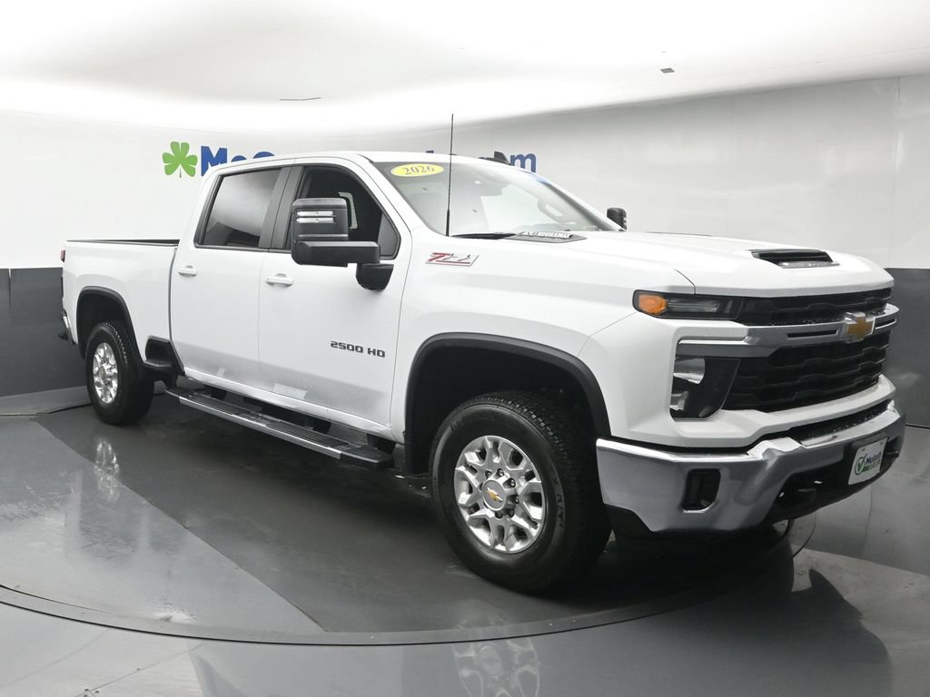 Used 2026 Chevrolet Silverado 2500 LT AWD/4WD image 2